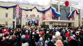 Le nouveau foyer de l’Église de Scientologie de Moscou a été inauguré en présence de plus de 2000 scientologues, des membres du gouvernement russe, ainsi que des dignitaires religieux et des droits de l’Homme. La cérémonie portait sur l’inauguration de la principale Église de Scientologie dans la fédération de Russie.