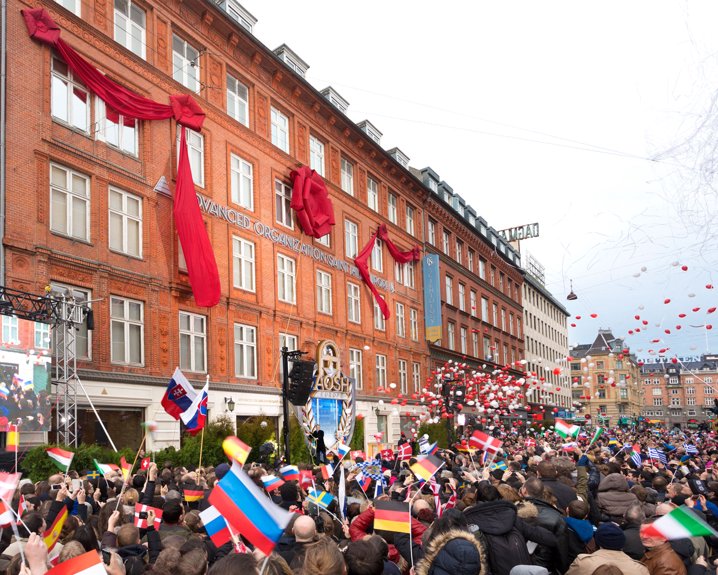 Des milliers de scientologues de plus de trente pays ont convergé vers le centre de la ville de Copenhague pour célébrer la consécration de l’Organisation avancée et Saint Hill idéale pour l’Europe (AOSH EU). L’AOSH EU est une organisation multilingue qui dispense les niveaux avancés du Pont vers la liberté totale en Scientologie pour chaque scientologue de tout le continent.